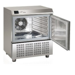 Шкаф шоковой заморозки SAGI DFS51M