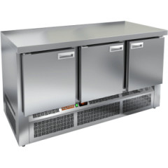 Стол холодильный HICOLD GNE 111/TN O (R290)